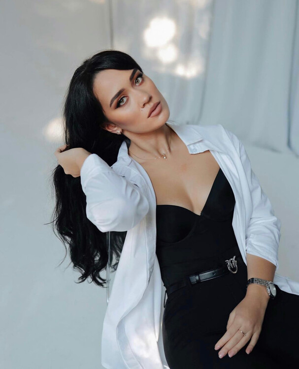 Andriana international dating sites free uk