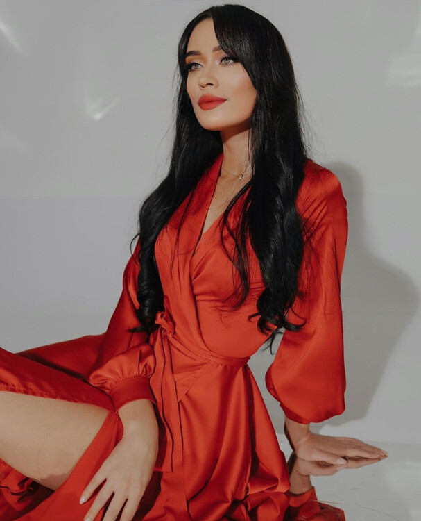 Andriana international dating sites free uk