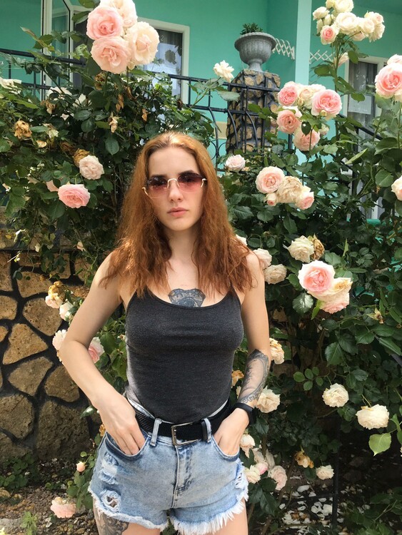 Valeriy international kisses dating site