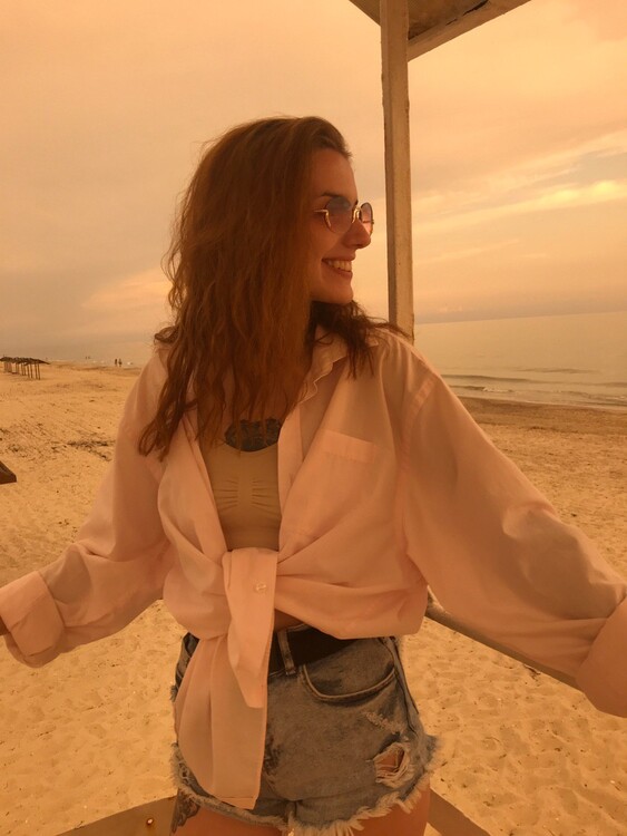 Valeriy international kisses dating site