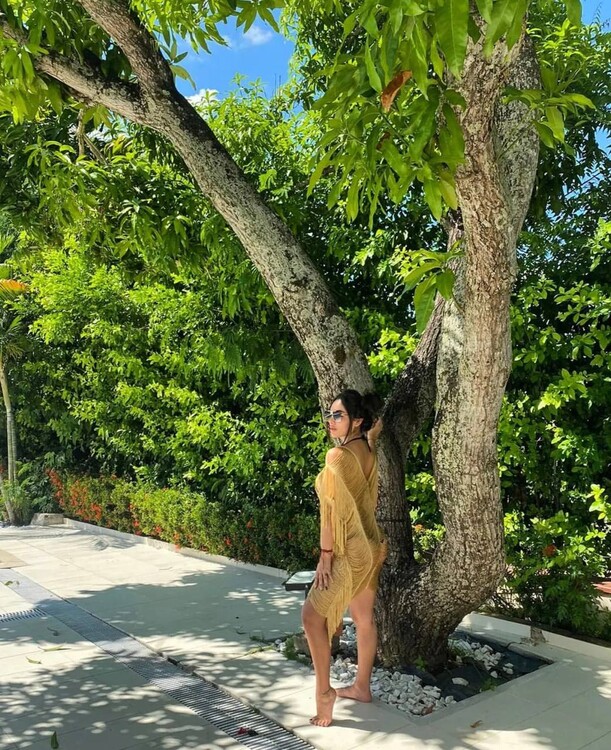 Daniella dating international online