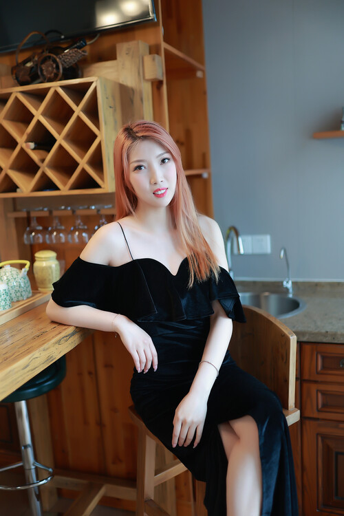 wangliuyang date cure brides les bains 2019