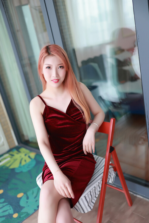 wangliuyang date cure brides les bains 2019