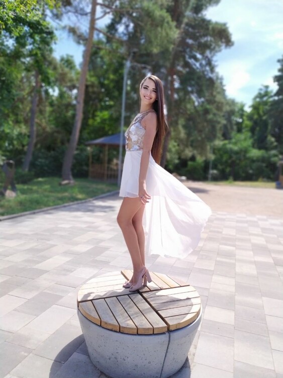 Karina international dating brussels