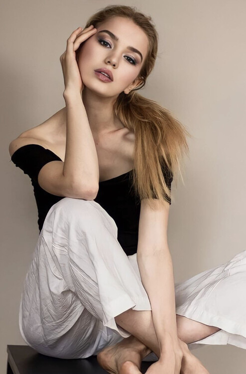 Julia international dating england