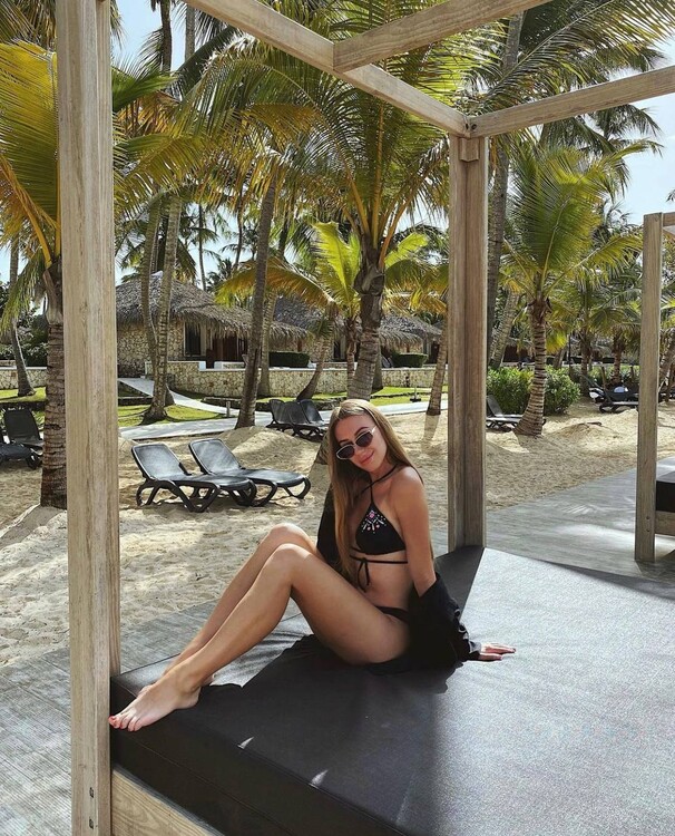 Natalia international dating group