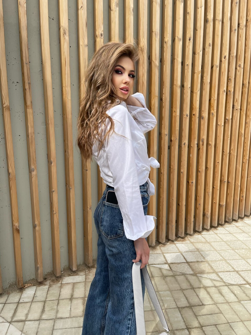 Arina international dating prague