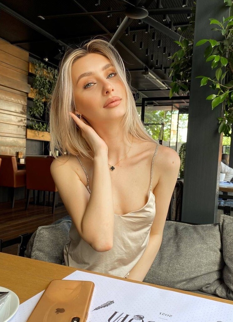 Mihaela an international dating site