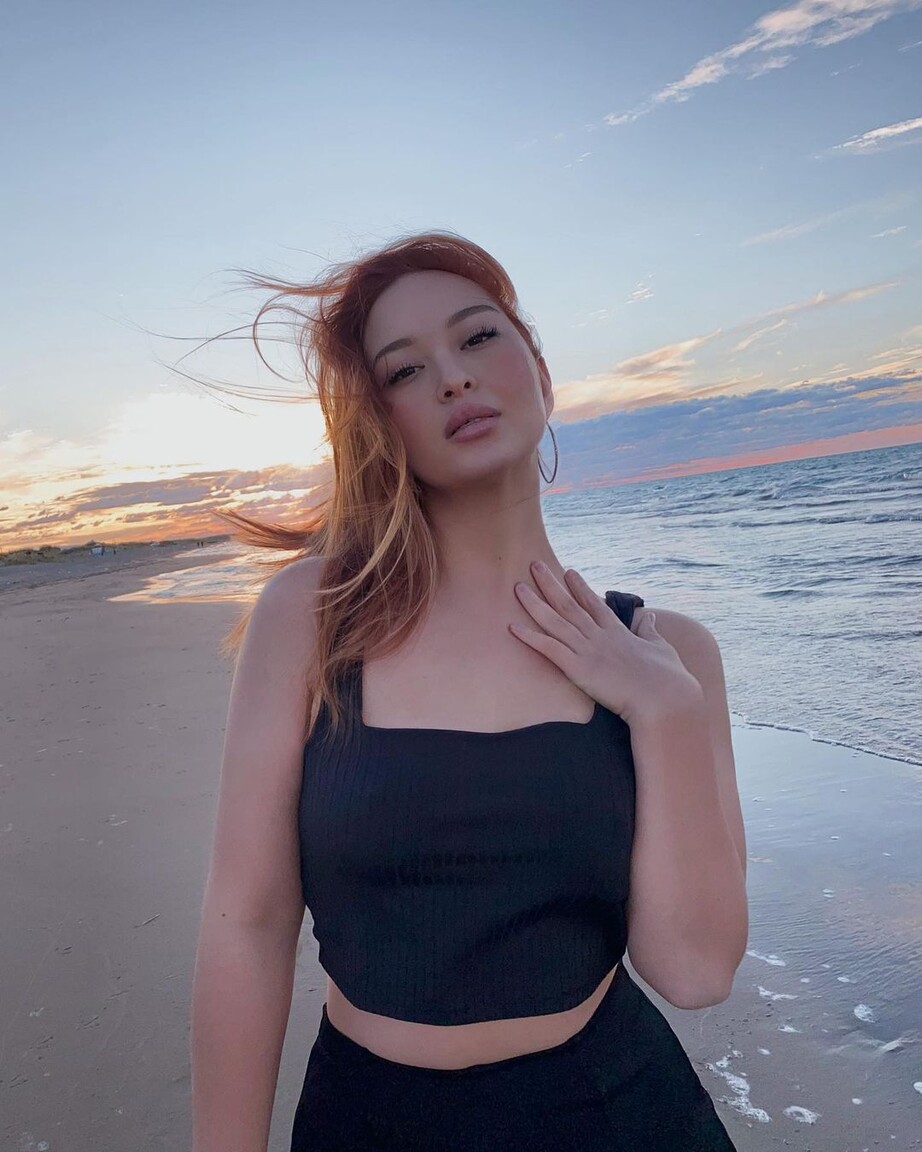 Diana international dating page