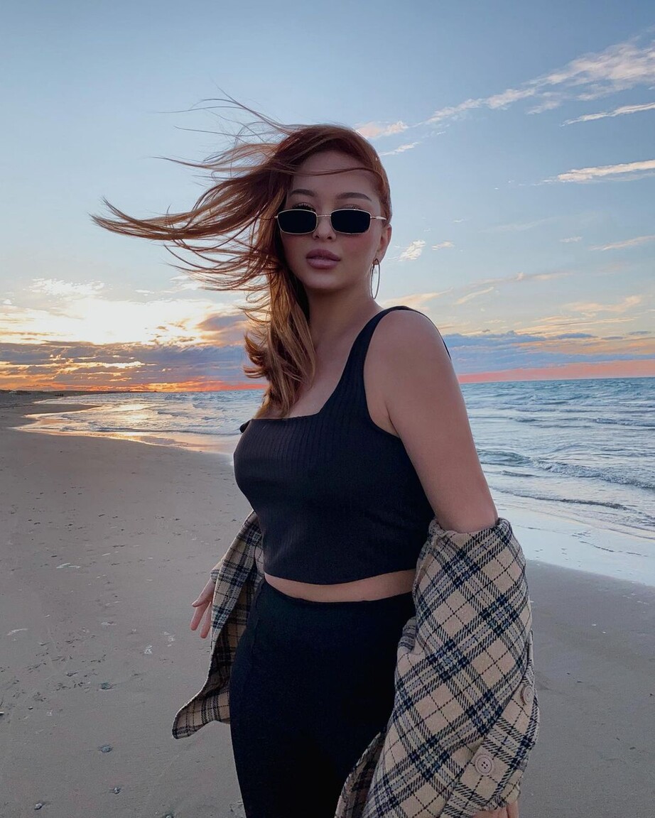 Diana international dating page