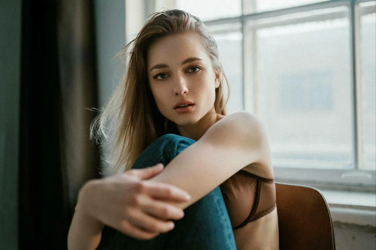 Alexa international dating uk