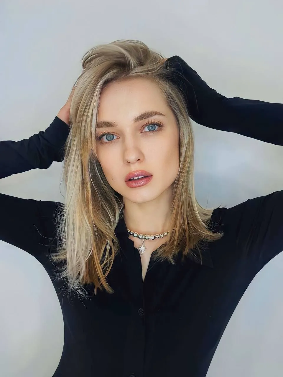 Alexa international dating uk