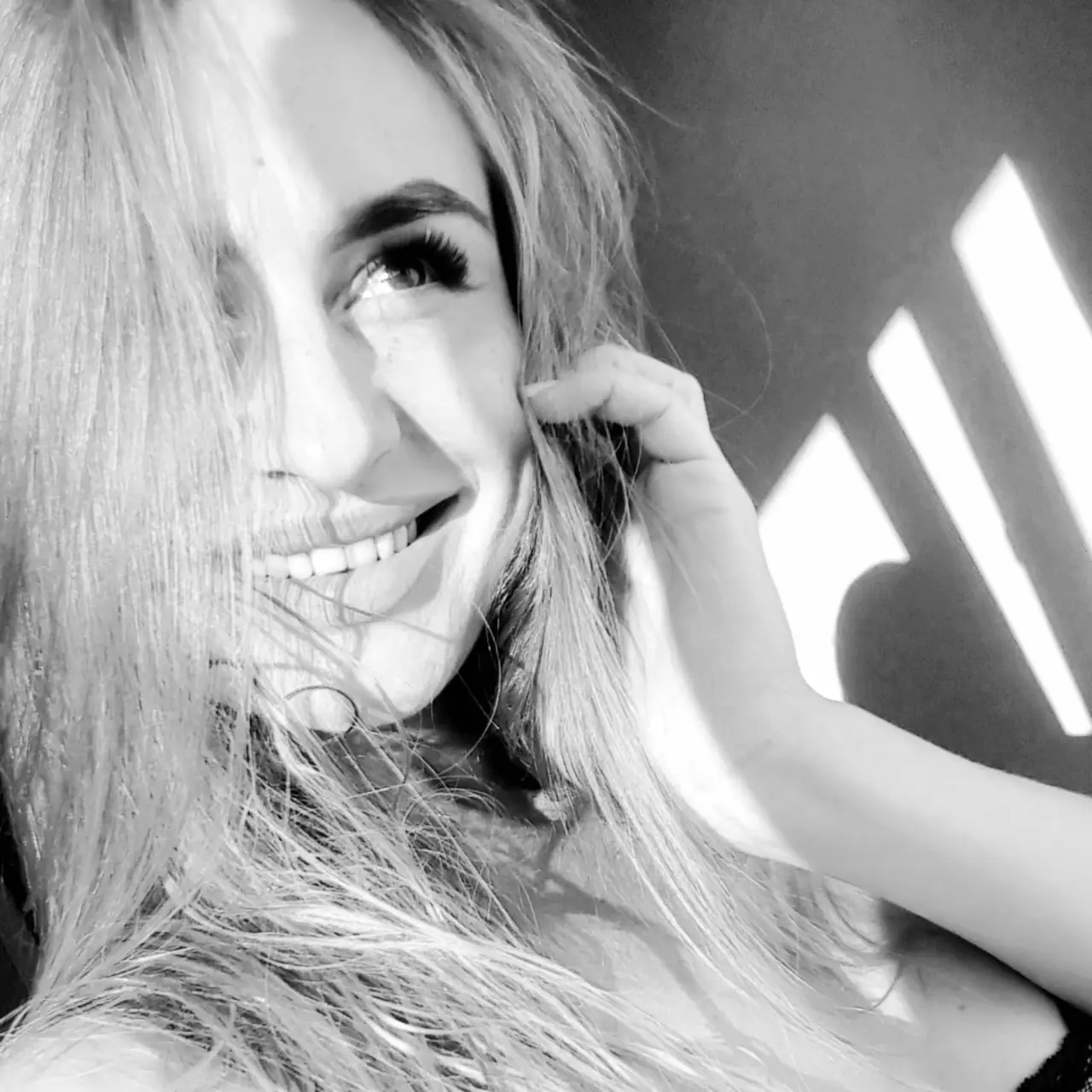 Tatiana international kisses dating site