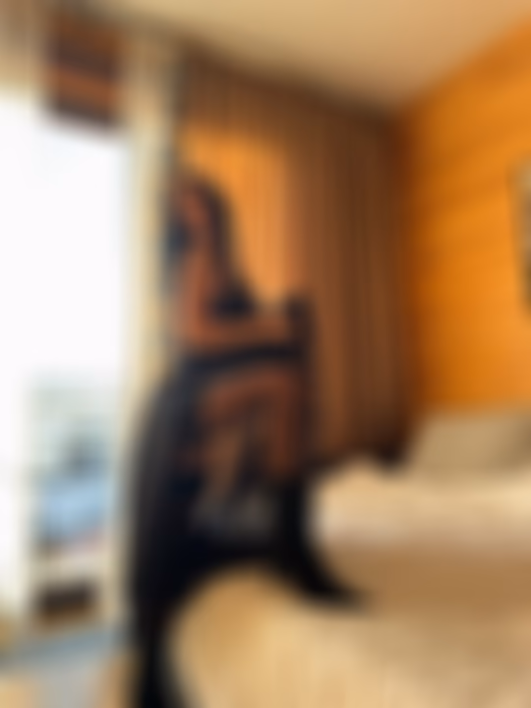Elvira international dating page