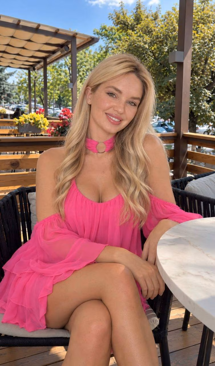Elvira international dating websites free
